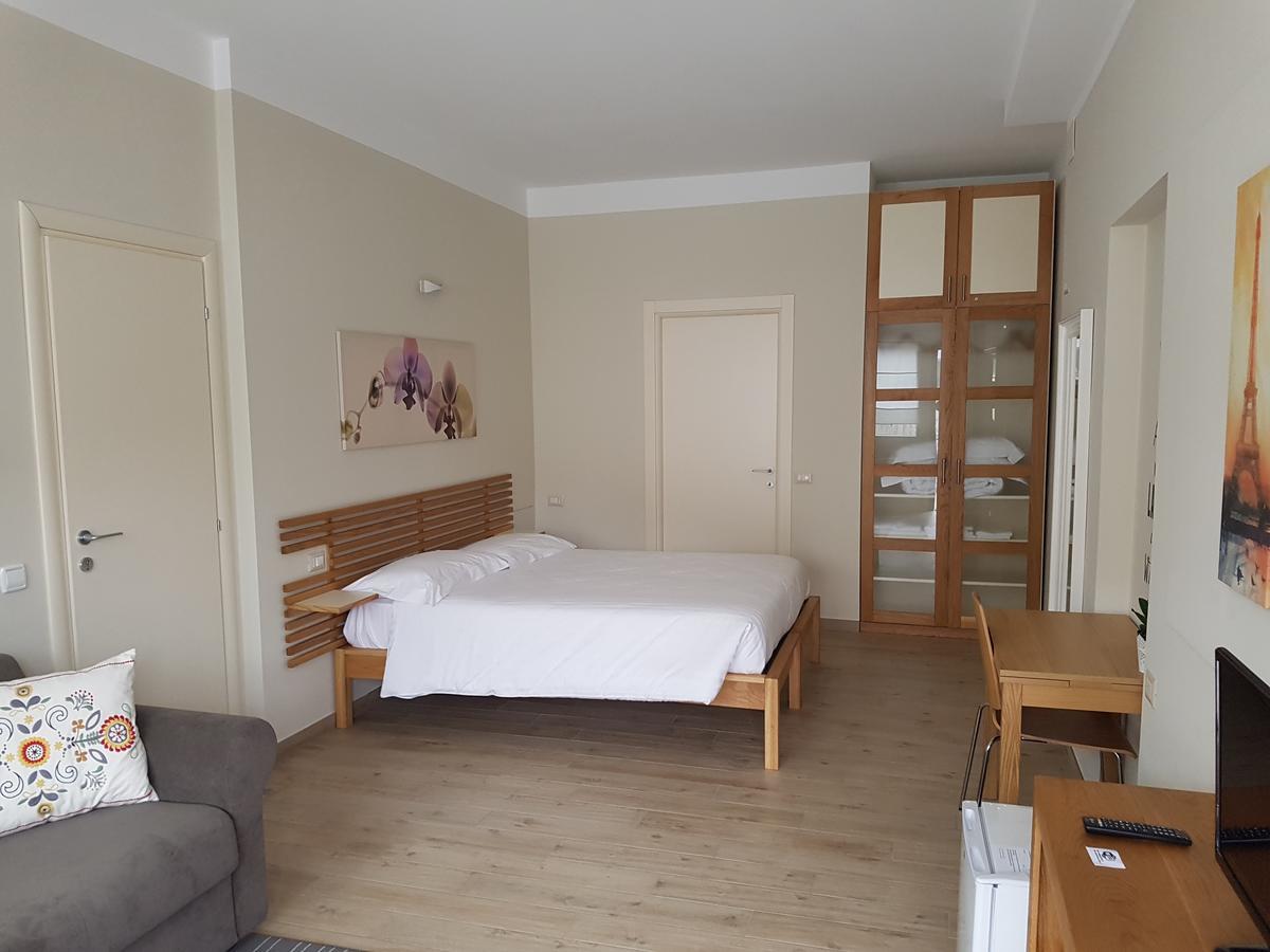 Residence Campo Rotondo Tavernerio Luaran gambar