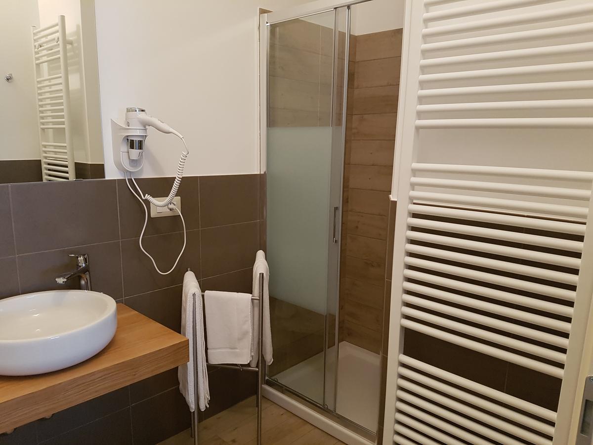 Residence Campo Rotondo Tavernerio Luaran gambar