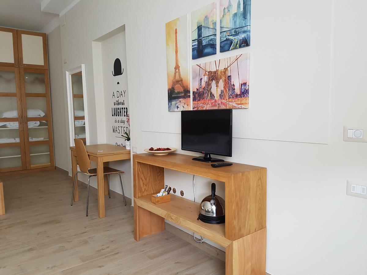 Residence Campo Rotondo Tavernerio Luaran gambar