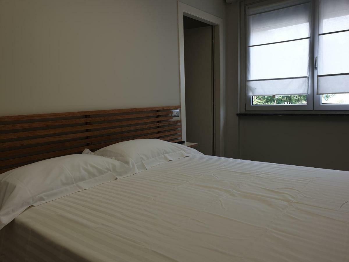 Residence Campo Rotondo Tavernerio Luaran gambar